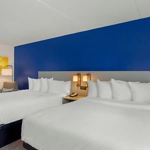 Queen Room Two Queen Beds Accessible or Non Smoking